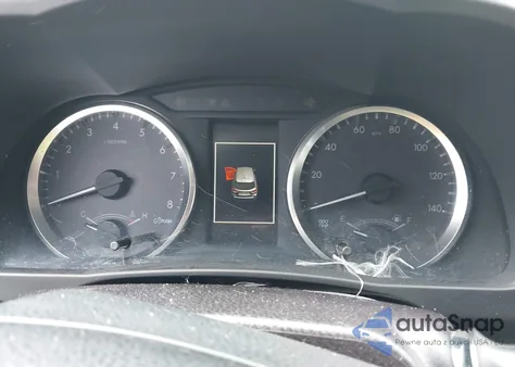 2018 Toyota Highlander Le from USA, damaged, VIN 5TDBZRFH7JS889068